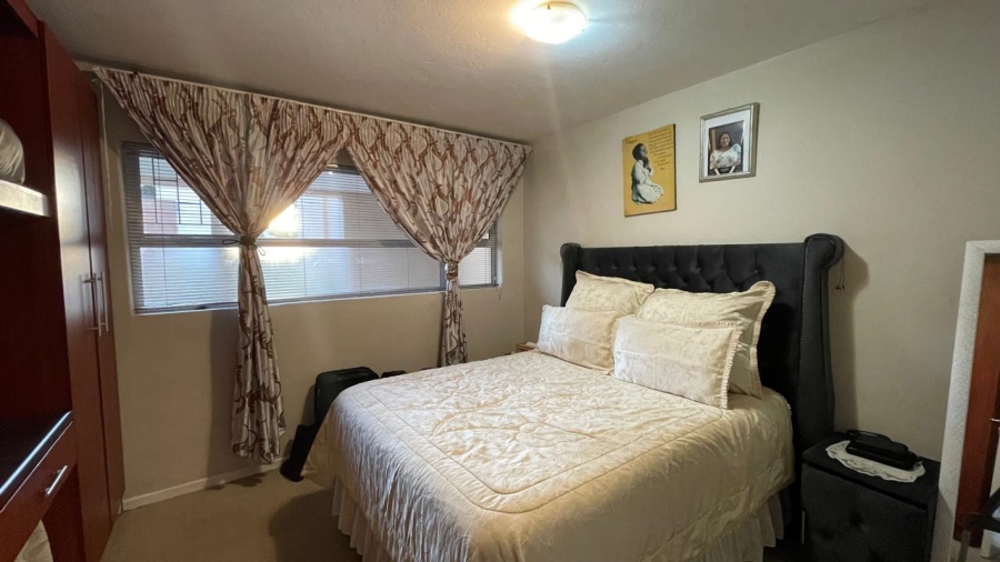 1 Bedroom Property for Sale in Beacon Bay Eastern Cape